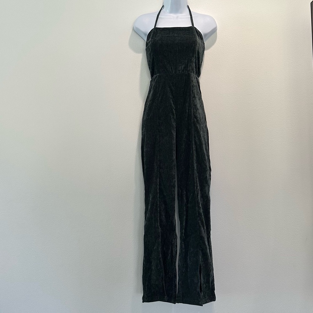 Halter Velour Jumpsuit Dark Green Sz S Evening Holiday Party Elegant NWT